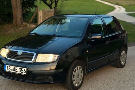 Skoda Fabia 192.000 km 690 &euro; Waging am See 83329