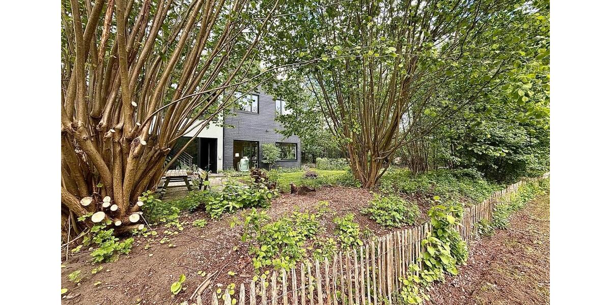 Einfamilienhaus Barmstedt - 10 Zimmer, 400 m&sup2;, 749.000&euro; | Angebot:27008825