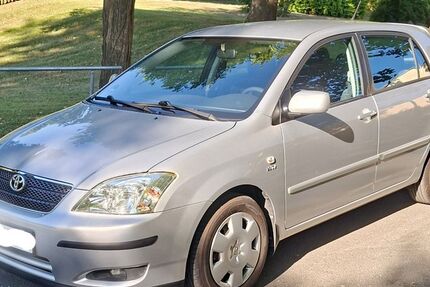 Toyota Corolla 47.000 km 5.250 &euro; Gera 07545