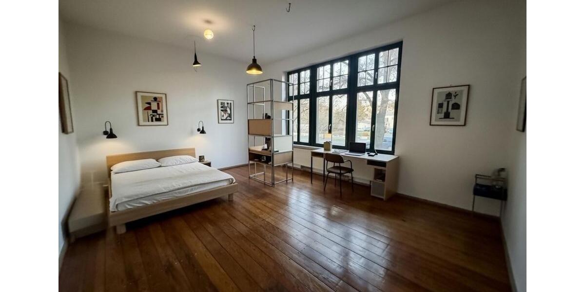 Hochparterre Dessau-Roßlau Roßlau - 4 Zimmer, 113 m&sup2;, 390&euro; | Angebot:24783343