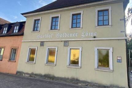 Denkmalgeschützes Gasthaus mit Biergarten