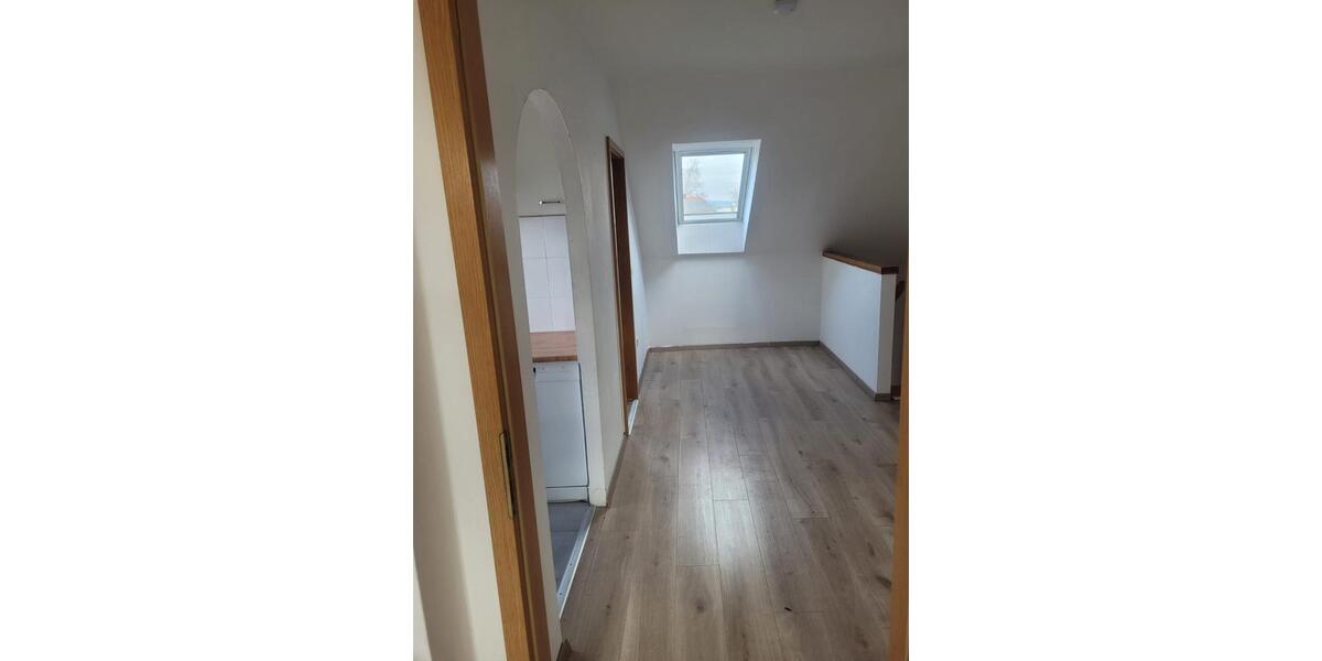 DG-Wohnung mit 46 m² Wohnfläche in Salzweg zu vermieten 2 zimmer