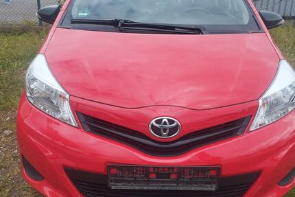 Toyota Yaris 145.000 km 4.800 &euro; Konz-koenen 54329