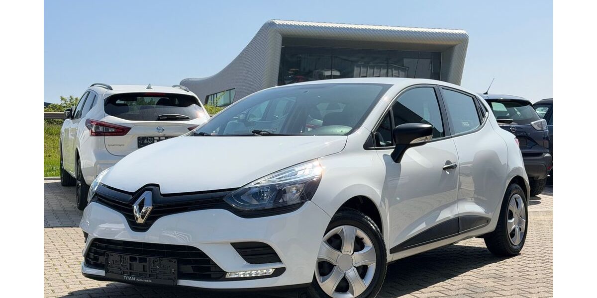 Renault Clio 94.000 km 5.450 &euro; Erftstadt 50374