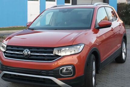 VW T-Cross 69.500 km 19.400 € Berlin 10119