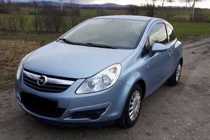 Opel Corsa 87.000 km 3.200 &euro; Löbau 02708