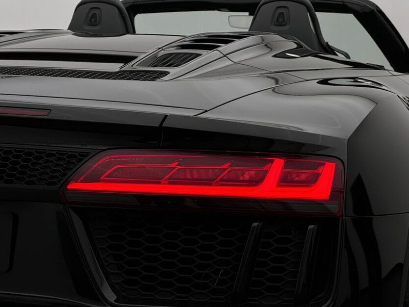 R8