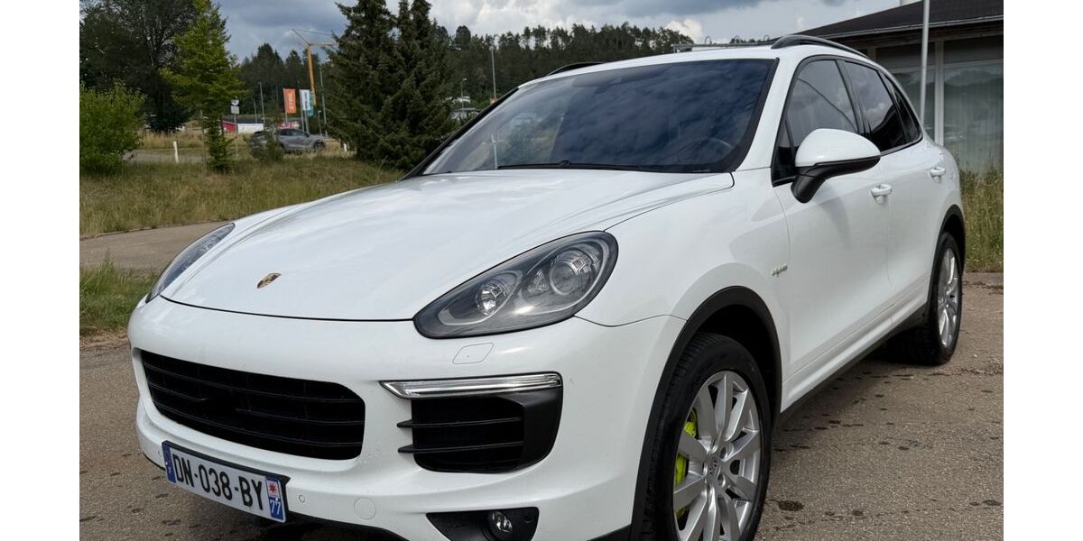 Porsche Cayenne 245.336 km 16.990 &euro; Münsingen 72525