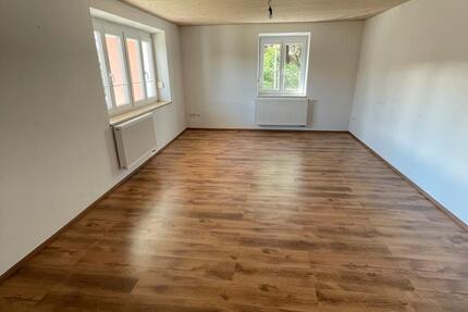 Wohnung Pfarrkirchen - 2 Zimmer, 71 m&sup2;, 640&euro; | Angebot:26413645