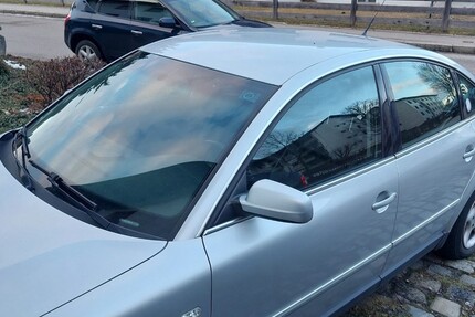 VW Passat 276.000 km 1.200 &euro; Holzkirchen 83607