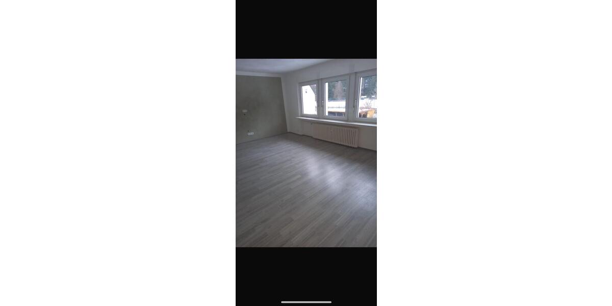 Etagenwohnung Lennestadt - 3 Zimmer, 85 m&sup2;, 700&euro; | Angebot:26368661
