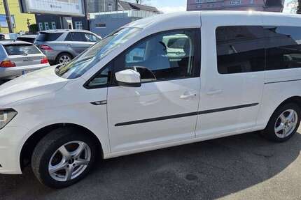 VW Caddy 138.650 km 17.900 &euro; Solingen 42659