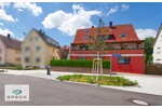 Helle 3,5-Zimmer-Dachgeschoßwohnung mit ausgebautem Dachspitz & Garage in ruhiger Lage zu vermieten