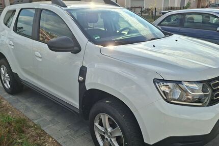 Dacia Duster 93.000 km 11.000 &euro; Hohenlinden 85664