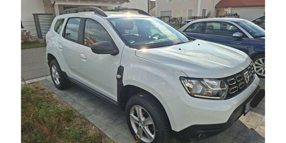 Dacia Duster 93.000 km 11.000 &euro; Hohenlinden 85664