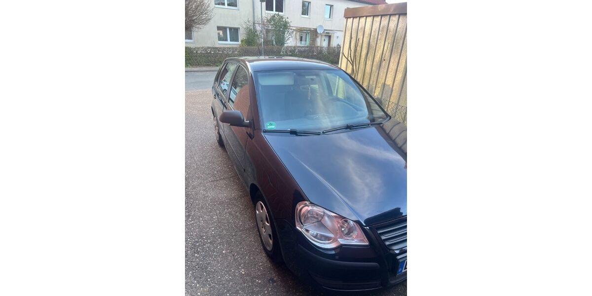 VW Polo 181.000 km 2.299 &euro; Lüneburg 21339