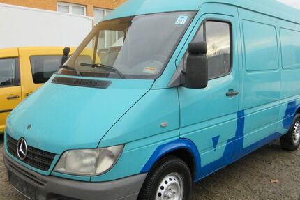 Mercedes-Benz Sprinter 400.339 km 4.200 &euro; Hamburg 20537