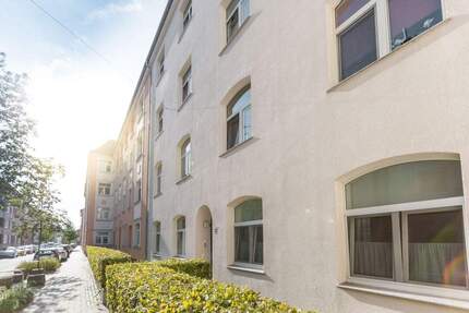 Renovierte 2-Zimmer-Wohnung mit Dusche und Balkon in Bremerhaven-Geestemünde 2 zimmer