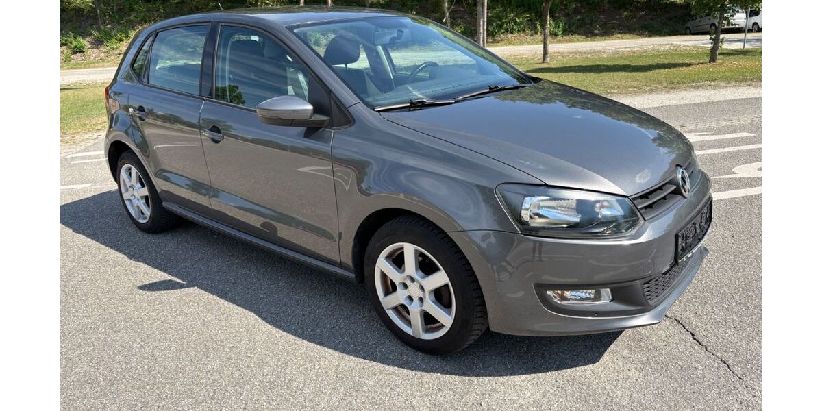 VW Polo 94.000 km 5.299 &euro; Mammingerschwaige 94437