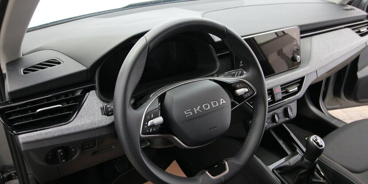 Skoda Kamiq TSI OPF Selection LED+TEMPOMAT+KLIMA+ALU 20.553 km 18.900 &euro; Hagenow 19230
