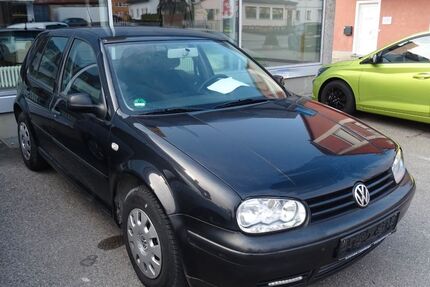 VW Golf 210.000 km 1.850 &euro; Ansbach 91522
