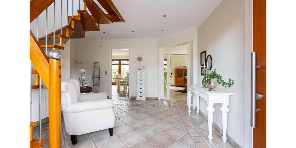 Einfamilienhaus Cappeln (Oldenburg) - 10 Zimmer, 185 m&sup2;, 449.000&euro; | Angebot:26602630