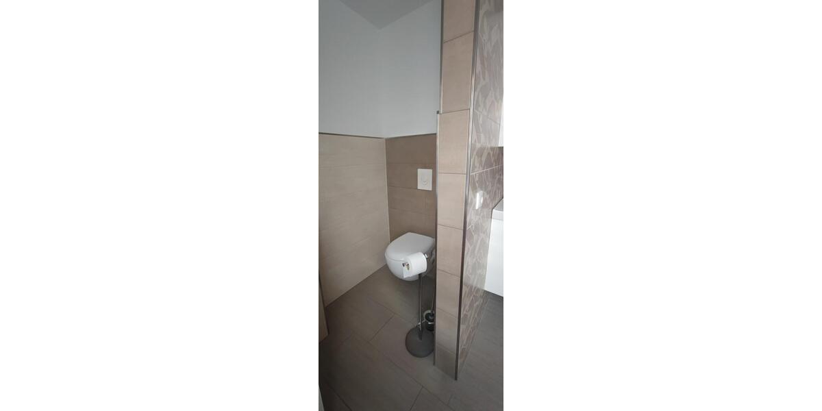 Einfamilienhaus Lübz - 7 Zimmer, 250 m&sup2;, 425.000&euro; | Angebot:23218417