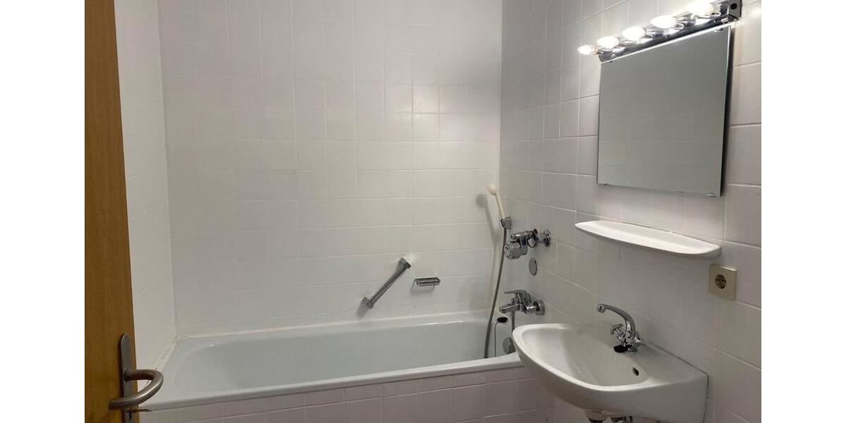 Etagenwohnung Bayreuth Meyernberg - 3 Zimmer, 81 m&sup2;, 235.000&euro; | Angebot:27297048
