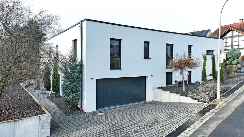 Einfamilienhaus Bischberg - 11 Zimmer, 445 m&sup2;, 1.295.000&euro; | Angebot:26136706