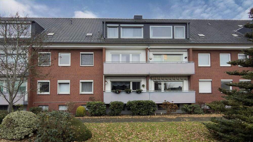 Charmante 3-Zimmer-Etagenwohnung mit Balkon & Stellplatz 3 zimmer