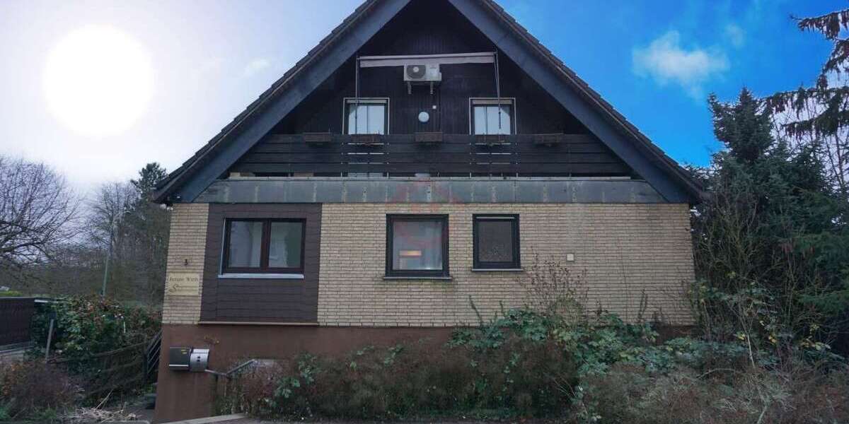 Einfamilienhaus Gießen Allendorf - 11 Zimmer, 242 m&sup2;, 459.000&euro; | Angebot:25330432