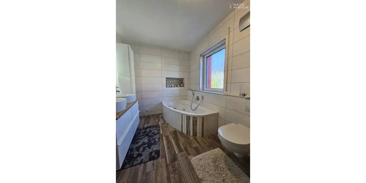 Doppelhaushälfte Burgthann Ezelsdorf - 7 Zimmer, 210 m&sup2;, 699.000&euro; | Angebot:25384382