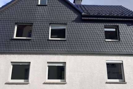 Haus Waldgirmes Waldgirmes - 4 Zimmer, 112 m&sup2;, 1.200&euro; | Angebot:25149170