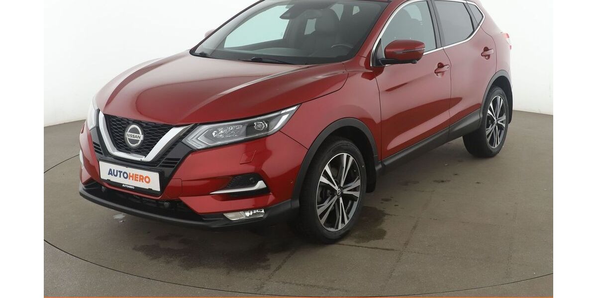 Nissan Qashqai 75.454 km 15.590 &euro; Dresden 01187