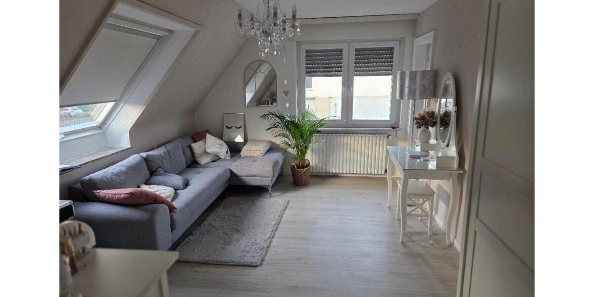 Heimeliges Einfamilienhaus mit Garage und viel Stauraum 4 zimmer