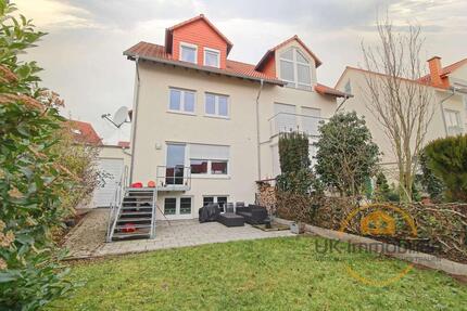Haus Bad Vilbel - 6 Zimmer, 165 m&sup2;, 2.600&euro; | Angebot:24382638