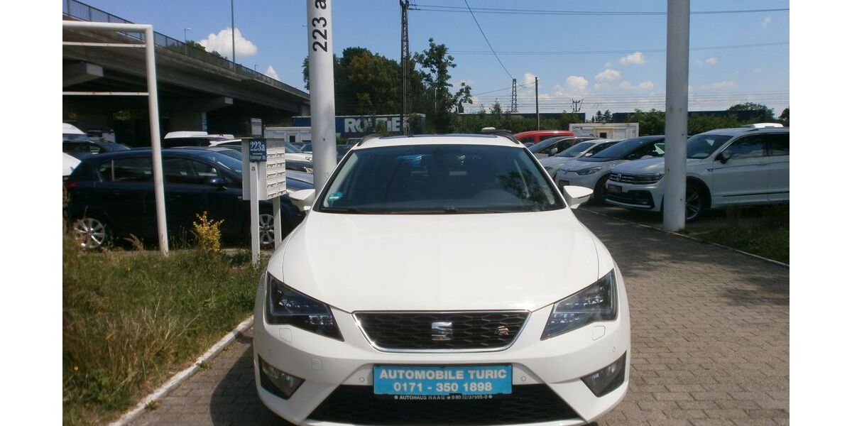 Seat Leon 200.000 km 8.250 &euro; München OT Trudering-Riem 81825
