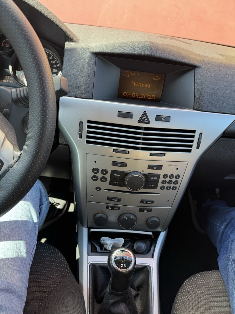 Opel Astra 190.000 km 2.250 € Paderborn 33104