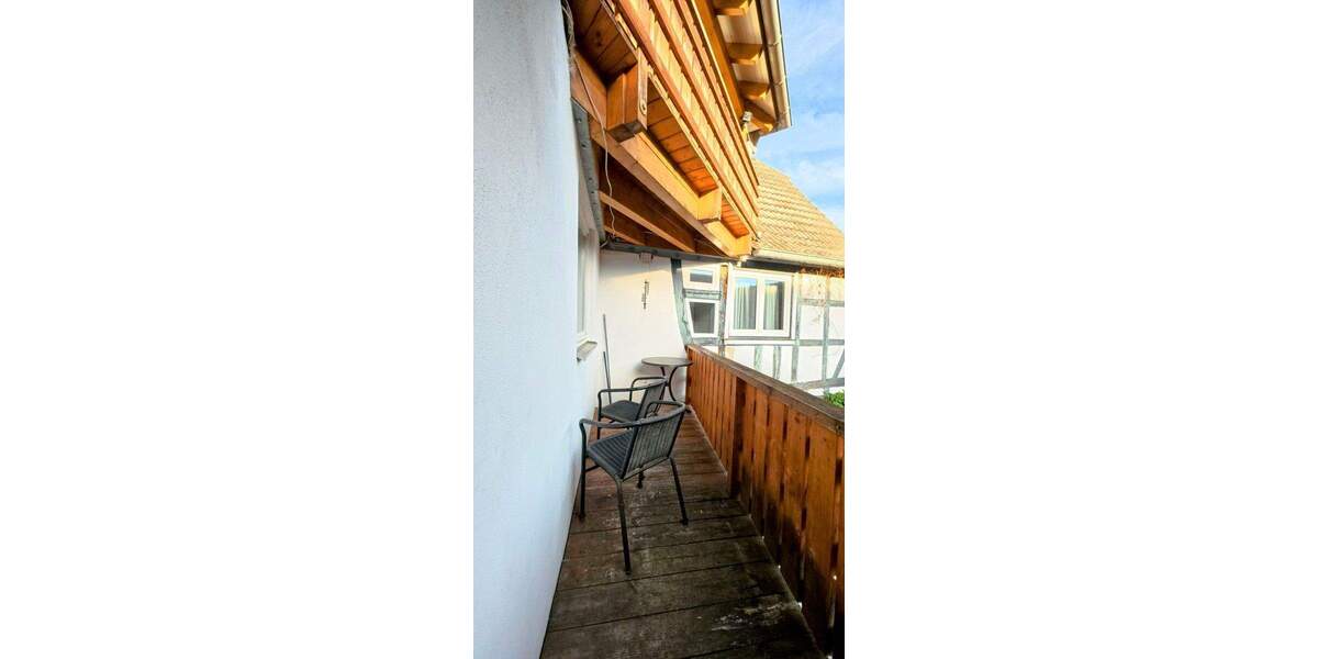 GROßZÜGIGE DREIZIMMERWOHNUNG MIT BESTEN ANBINDUNGEN NAHE GROß-UMSTADT 3 zimmer