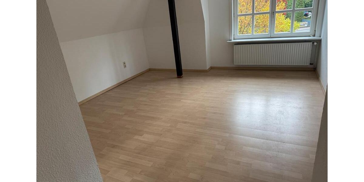 Etagenwohnung Winsen (Luhe) - 3 Zimmer, 100 m&sup2;, 1.300&euro; | Angebot:26648701