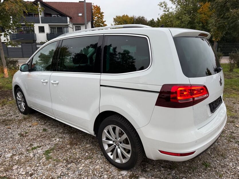 VW Sharan 197.144 km 14.900 € Emmering 82275