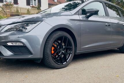 Seat Leon 248.558 km 9.850 € Ingolstadt 85055