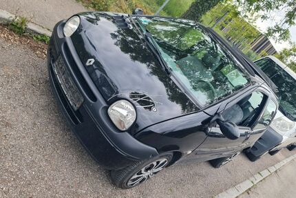 Renault Twingo 158.500 km 1.850 &euro; Ostfildern 73760