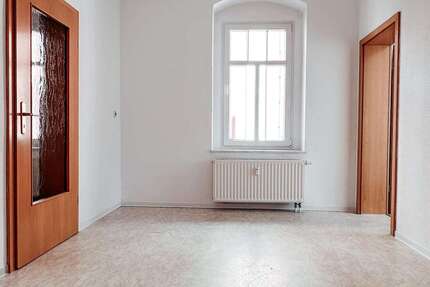 Wohnung Burkhardtsdorf - 2 Zimmer, 45 m&sup2;, 245&euro; | Angebot:26858952