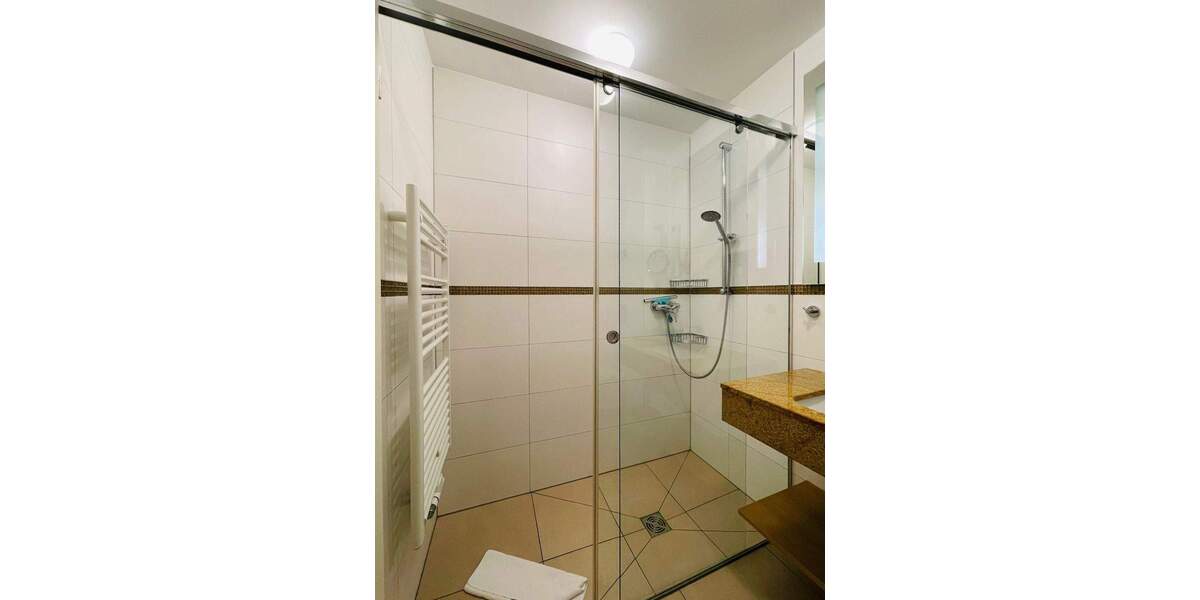 Etagenwohnung Middelhagen Mariendorf - 3 Zimmer, 230.000&euro; | Angebot:25691785