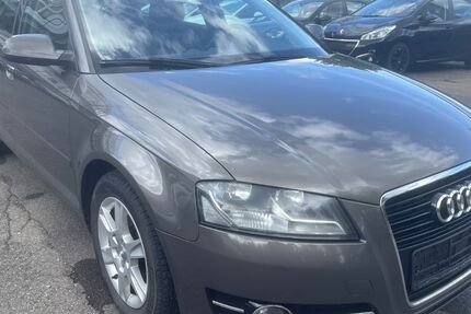 Audi A3 277.598 km 4.400 &euro; Baden-Württemberg - Hechingen 72379