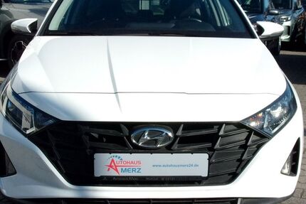 Hyundai i20 86.801 km 12.780 &euro; Mühltal 64367