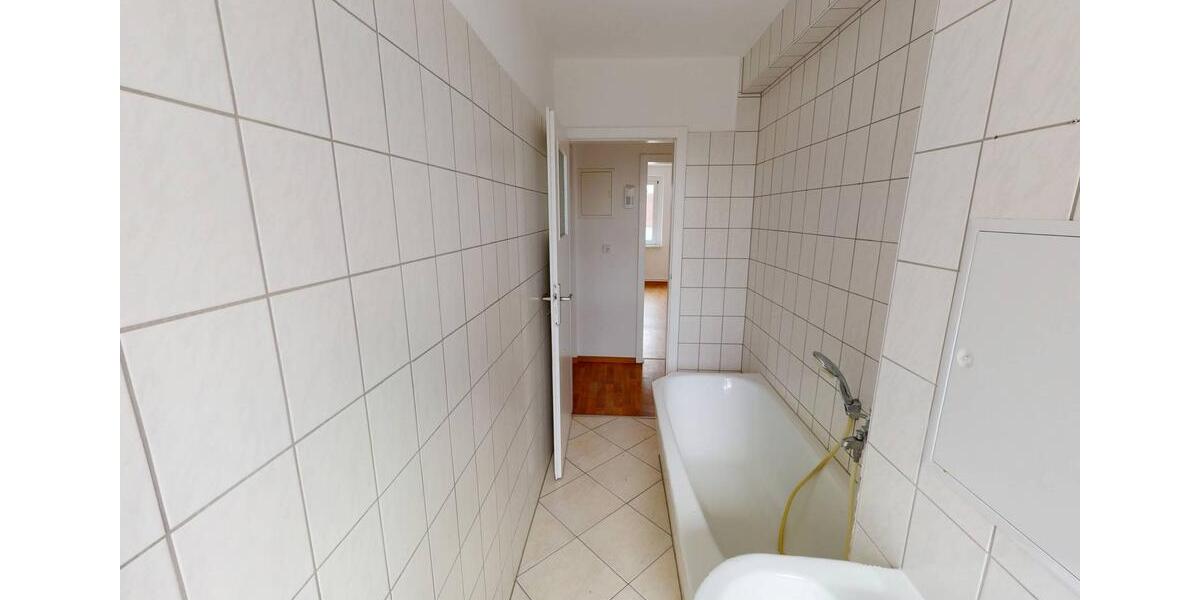 Etagenwohnung Wittenberg Lutherstadt - 4 Zimmer, 74 m&sup2;, 369&euro; | Angebot:25853010