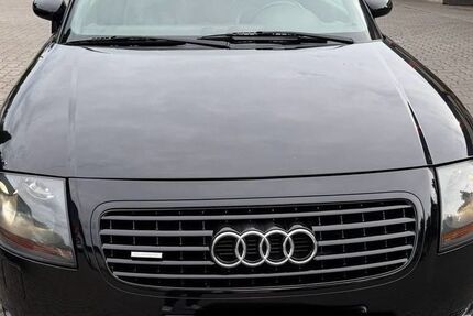 Audi TT 227.000 km 7.900 € Hamburg 21079