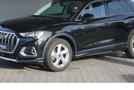 Audi Q3 27.680 km 34.999 &euro; Bielefeld 33689